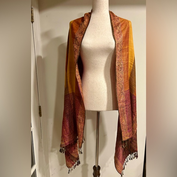 Women's Boho/Bohemian, Orange, Magenta, and Red Paisley Patterned Fringed Scarf - Picture 1 of 11